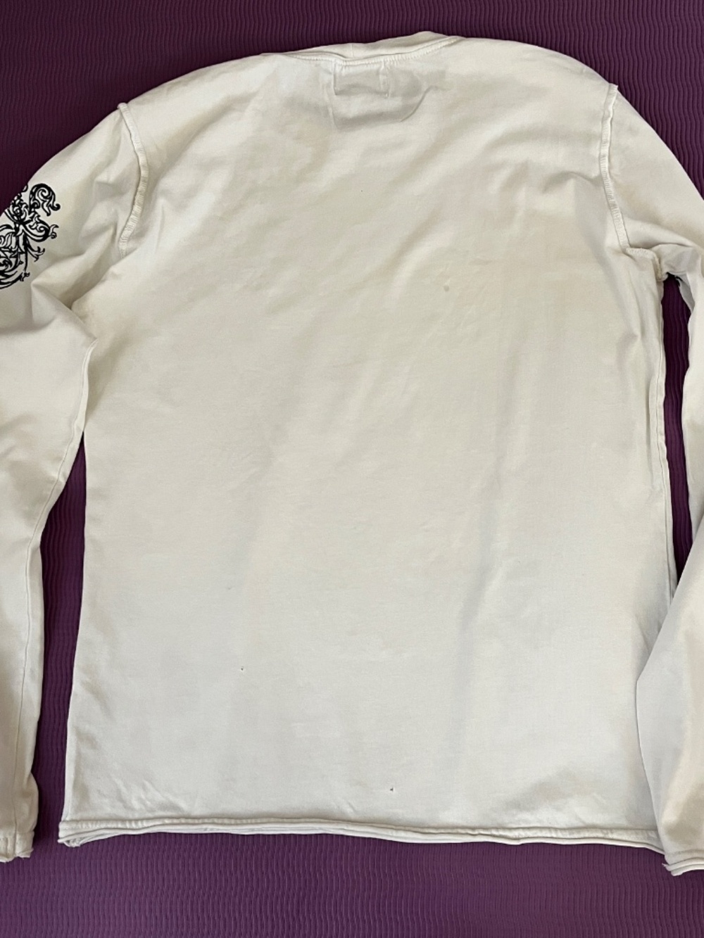 Juicy Couture Long Sleeve Tee - Picture 2 of 6